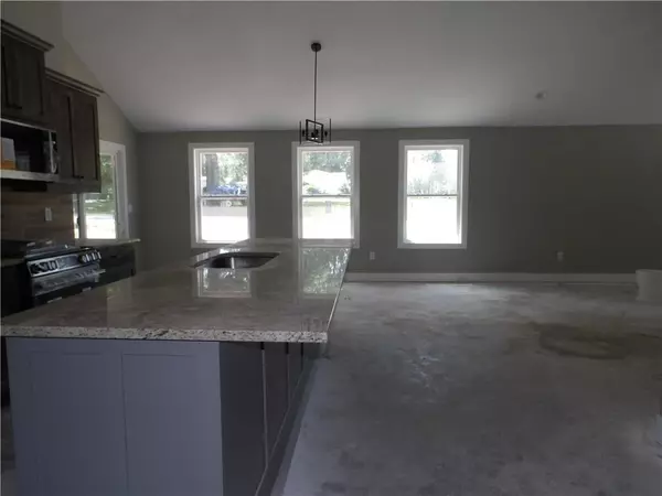 Holden, MO 64061,1105 S Olive ST