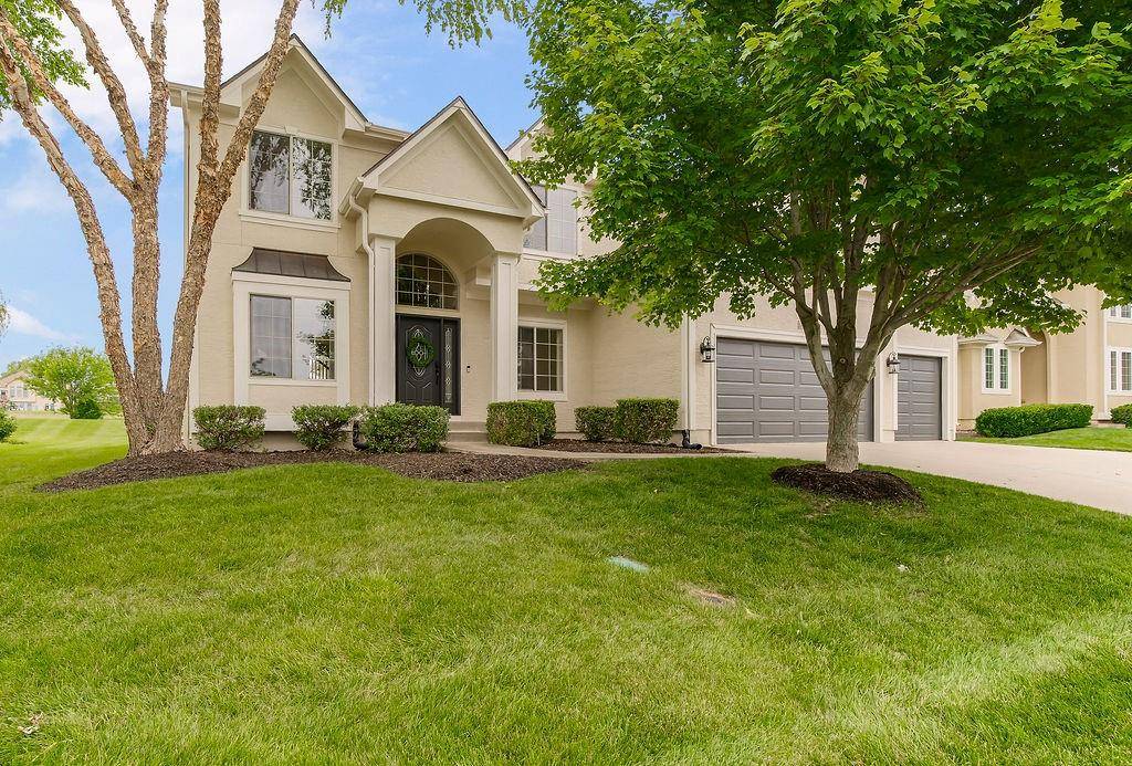 1410 Cross Creek DR, Raymore, MO 64083