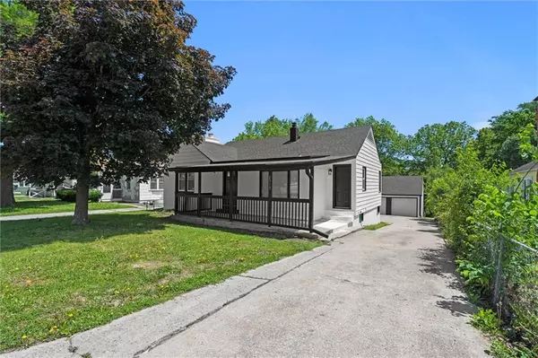 Independence, MO 64052,2317 S MAYWOOD AVE