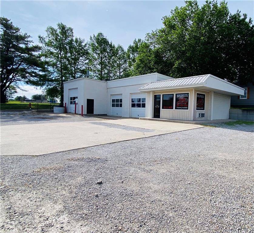 Concordia, MO 64020,101 S Main ST