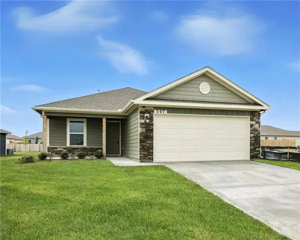 597 W Fountain ST, Gardner, KS 66030