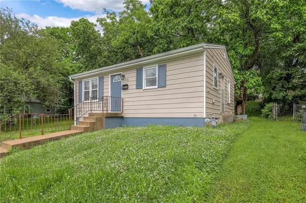 Kansas City, KS 66101,918 Waverly AVE