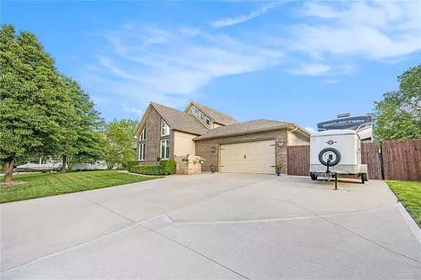 Basehor, KS 66007,15417 Poplar ST