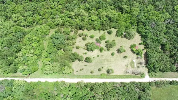 Collins, MO 64738,7980 SE 375 RD