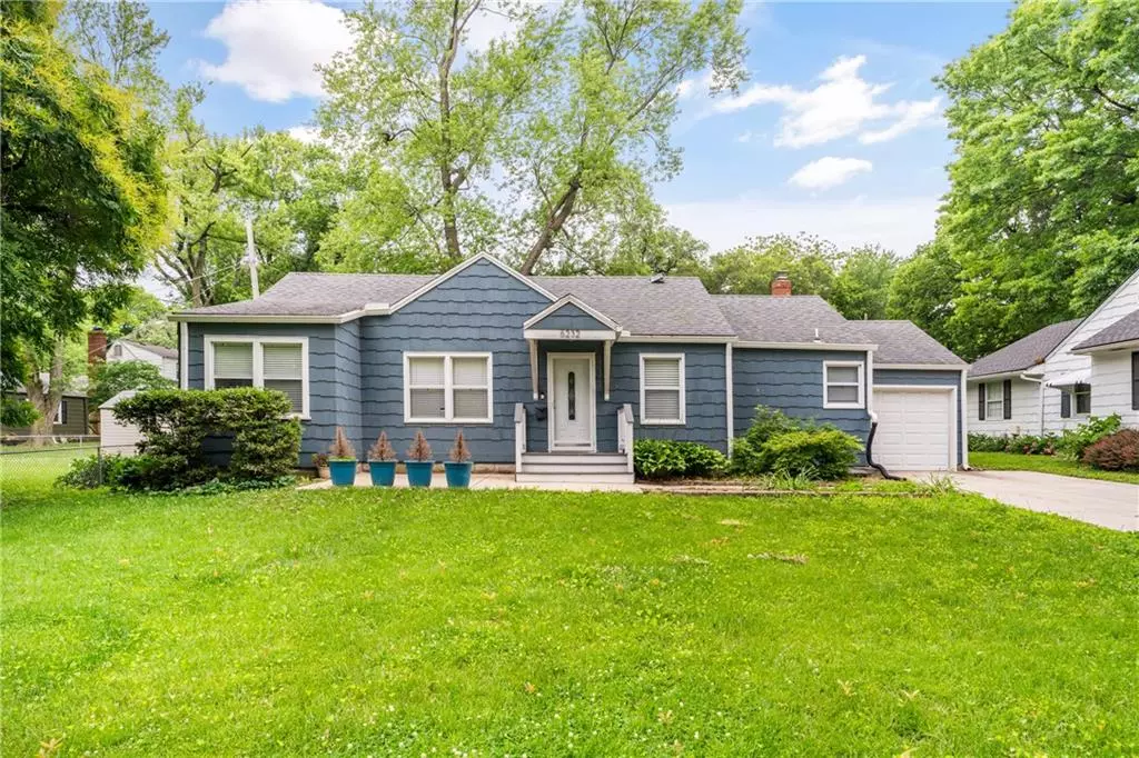 Roeland Park, KS 66205,5232 Alder DR