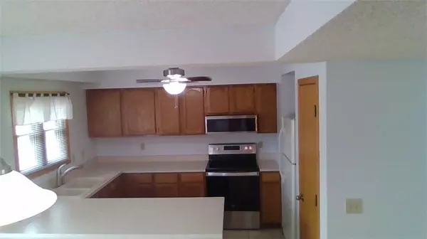 12310 E 43rd ST #S #B10, Independence, MO 64055