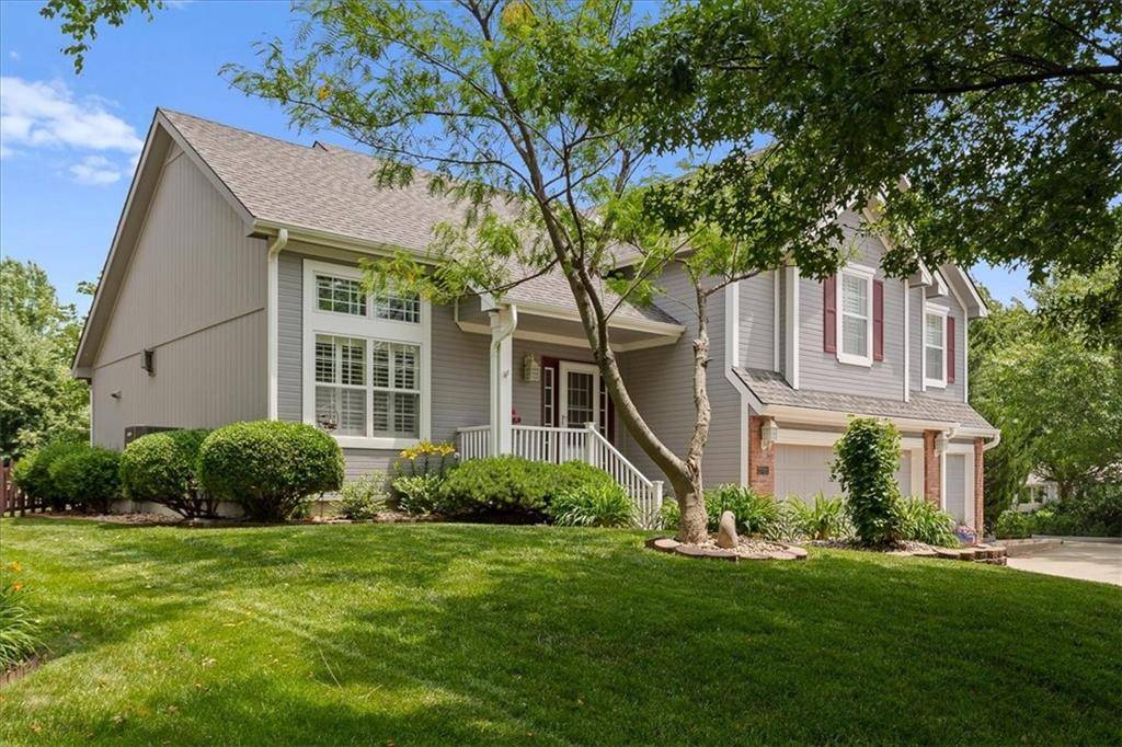 St Joseph, MO 64506,3701 Durham CT