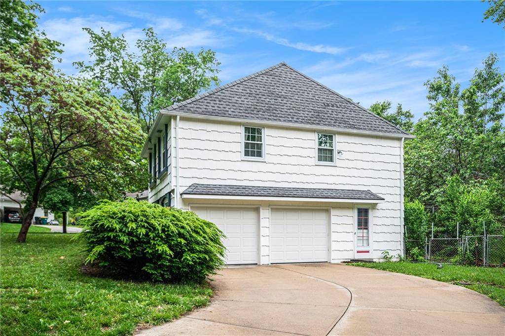 Overland Park, KS 66212,9601 W 97th ST