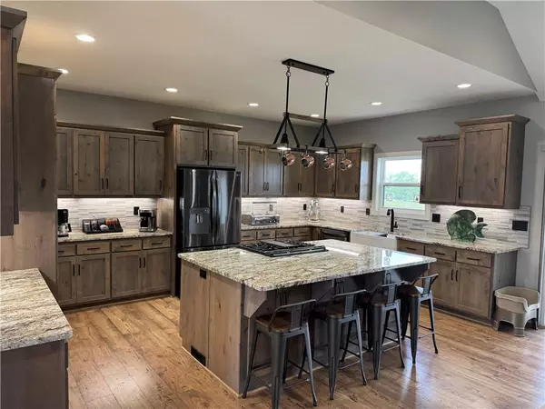 Odessa, MO 64076,6601 Lakeside CIR