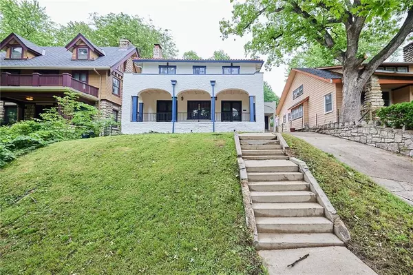 Kansas City, MO 64111,918 W 32nd TER