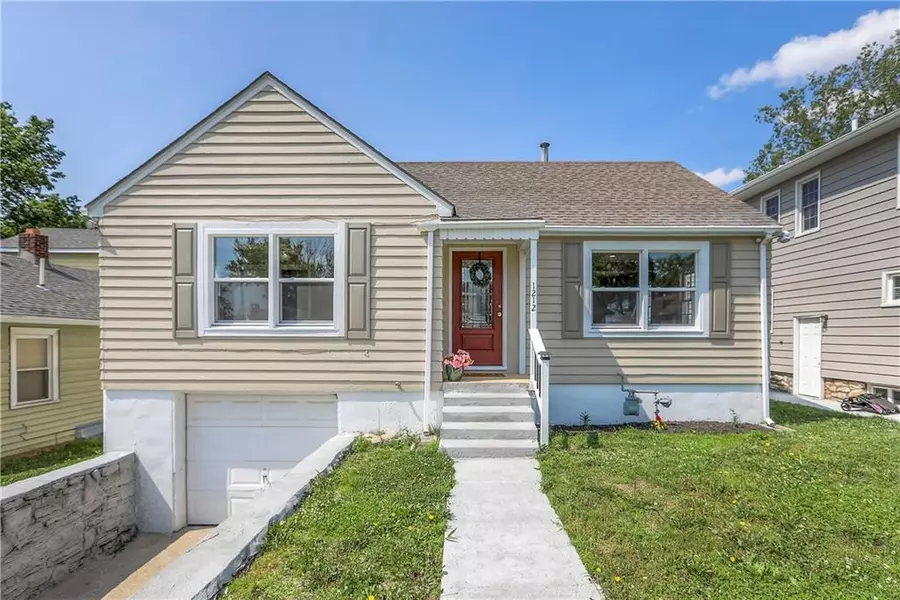 1212 Everett AVE, Kansas City, KS 66102