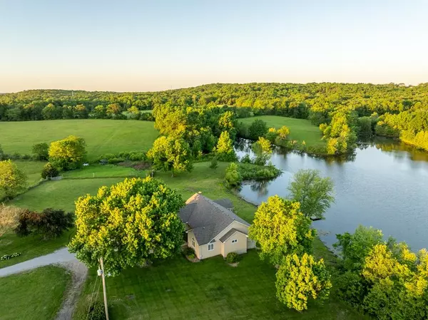 Knob Noster, MO 65336,730 NE US 50 HWY