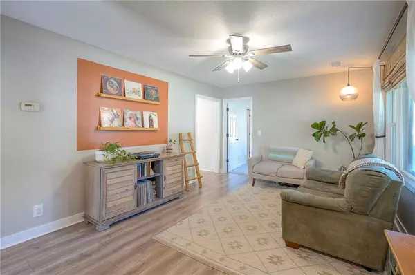 Shawnee, KS 66203,11401 W 68th TER