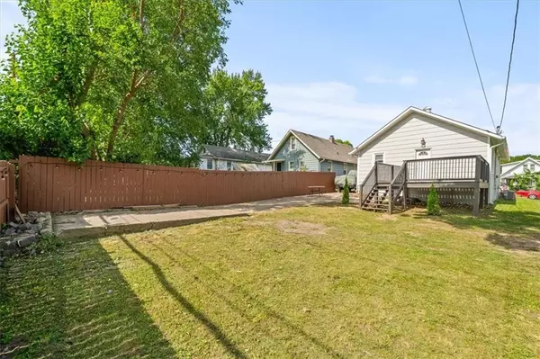 Kansas City, KS 66104,1943 Tennyson ST