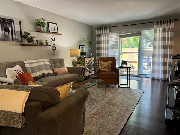 Overland Park, KS 66202,7618 W 59th TER #310