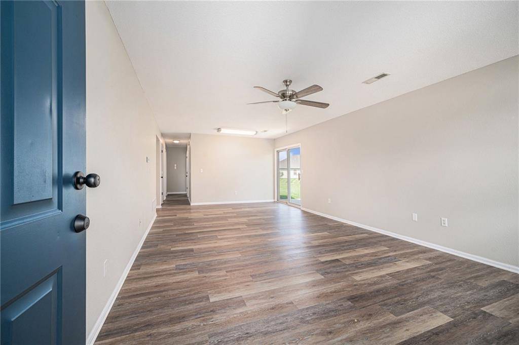 Grain Valley, MO 64029,214 NW Parker DR