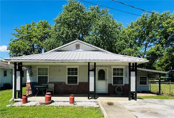 210 S 3rd ST, Arma, KS 66712