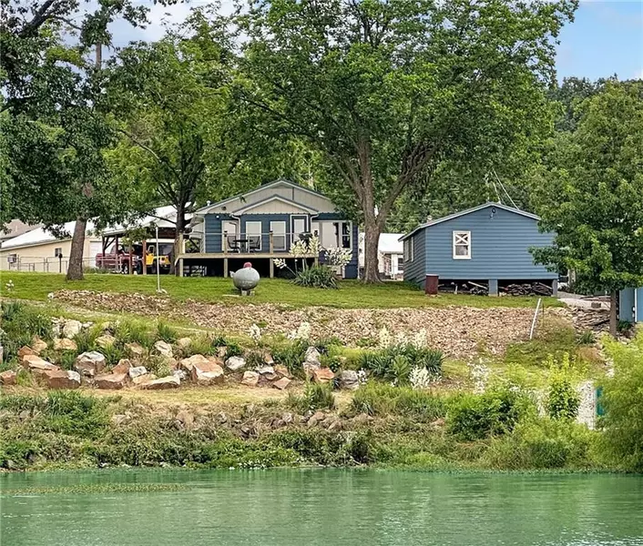 26684 Waterview DR, Warsaw, MO 65355