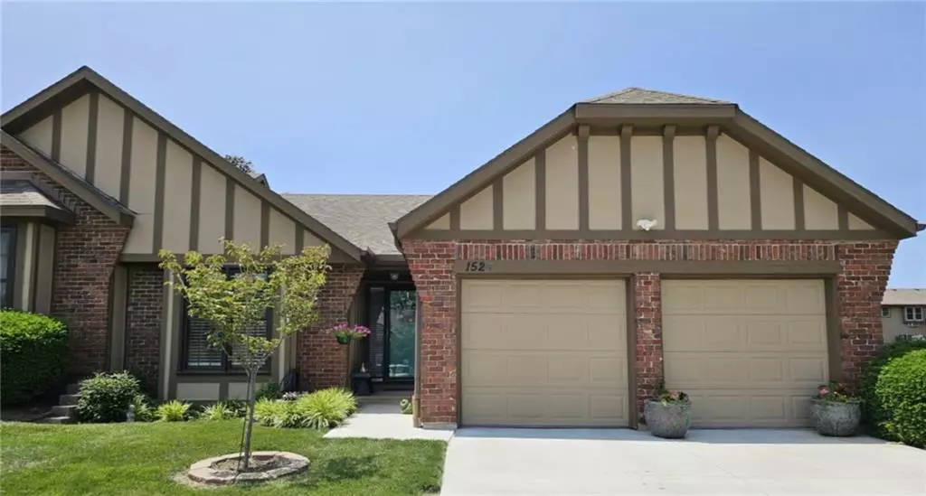 1524 N 42nd TER, St Joseph, MO 64506