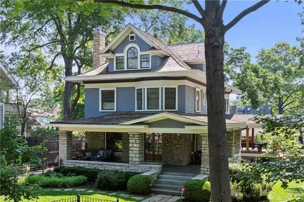5409 Wyandotte ST, Kansas City, MO 64112