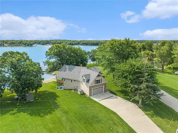 108 Lakeside PT, Gallatin, MO 64640