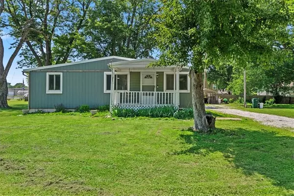 204 N Missouri ST, Archie, MO 64725