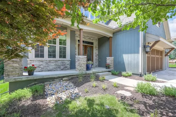 Parkville, MO 64152,14095 NW 60th CT
