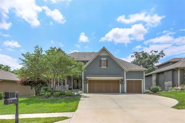 Parkville, MO 64152,14095 NW 60th CT