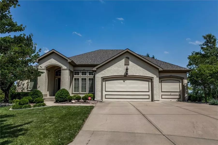 13291 Fairway RD, Leawood, KS 66209