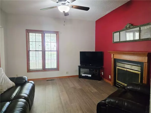 Pittsburg, KS 66762,121 W 25th N/A