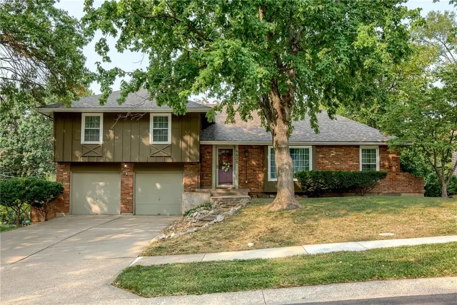 4430 E 107th TER, Kansas City, MO 64137