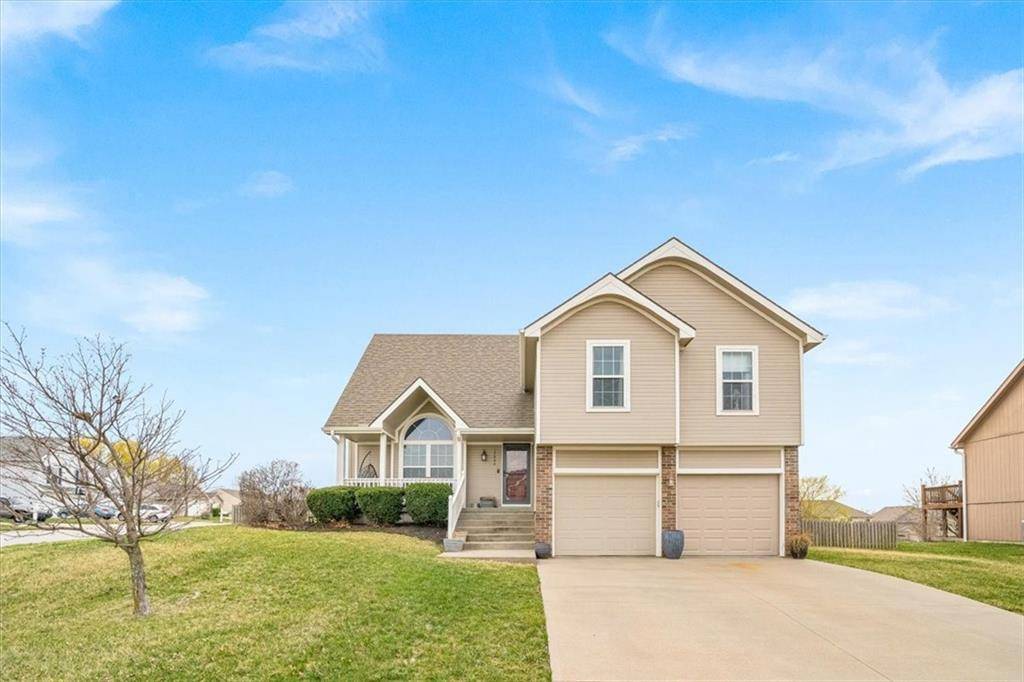 Platte City, MO 64079,12880 Ridgeview DR