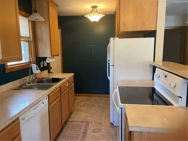 Liberty, MO 64068,315 W Franklin ST