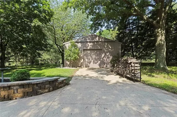 Platte City, MO 64079,10510 Lanter LN