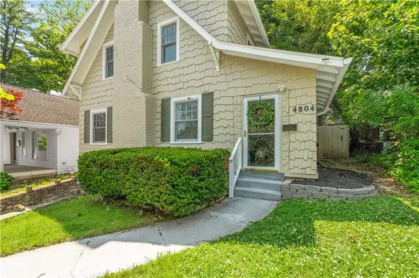 4804 Holly ST, Kansas City, MO 64112