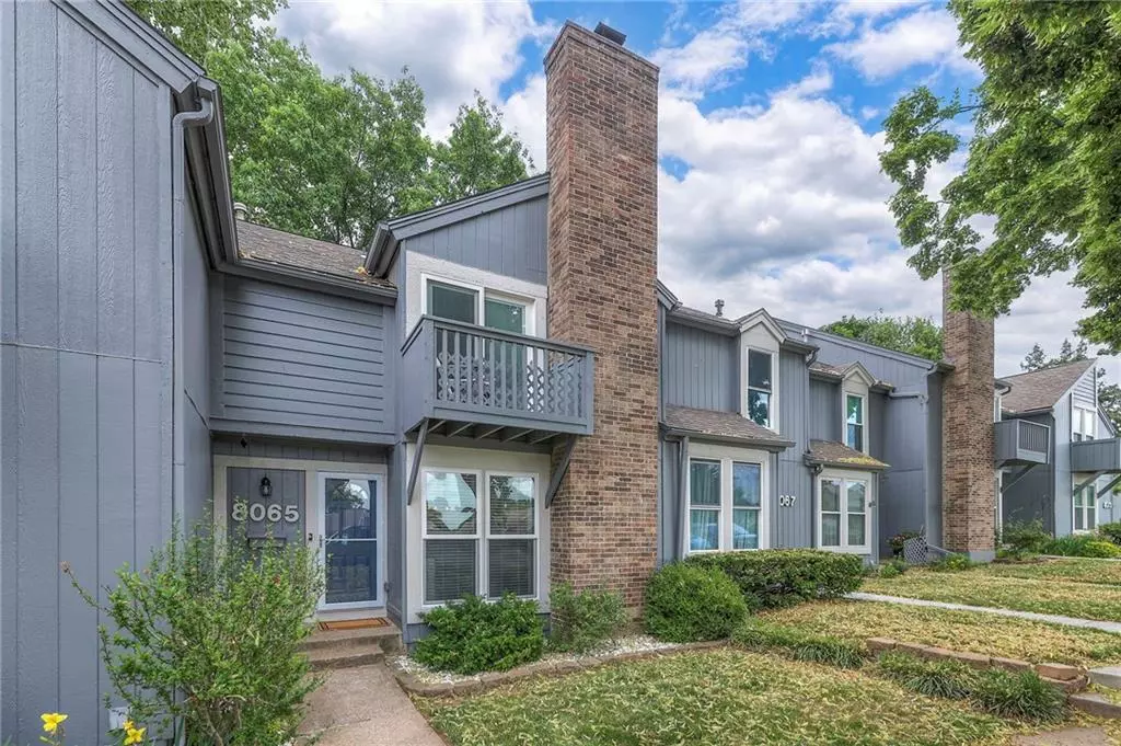 Lenexa, KS 66215,8065 Monrovia ST