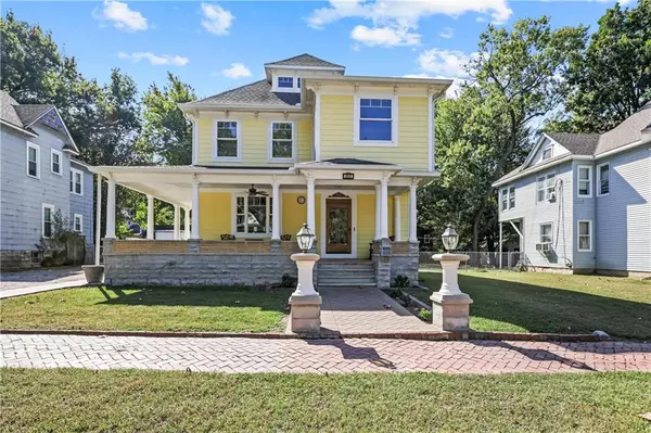Pittsburg, KS 66762,605 W Euclid ST