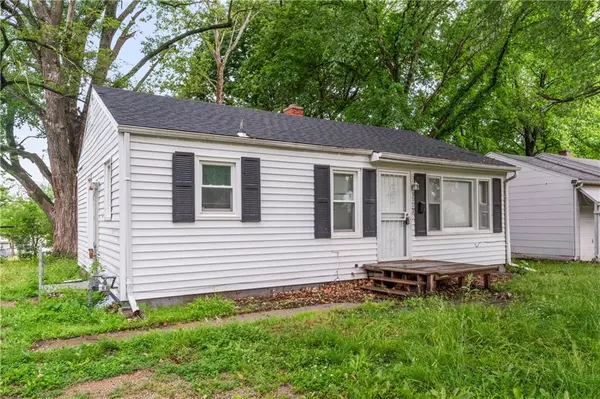 3112 S Claremont AVE, Independence, MO 64052