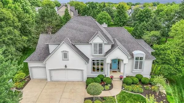 24450 W 114th ST, Olathe, KS 66061