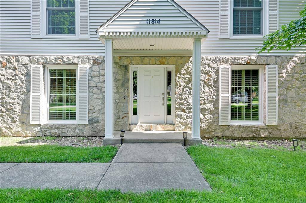 11814 W 149th ST, Olathe, KS 66062