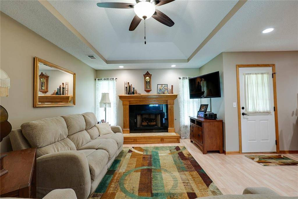 Independence, MO 64056,18244 E 24 Hwy CIR