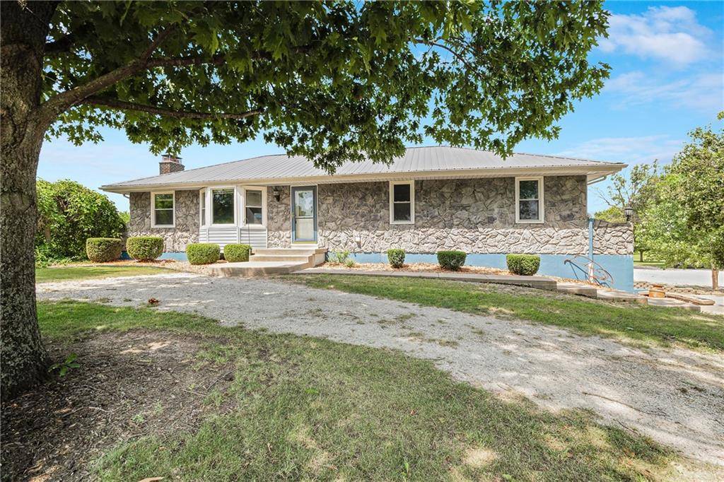 160 SW 131 HWY, Holden, MO 64040