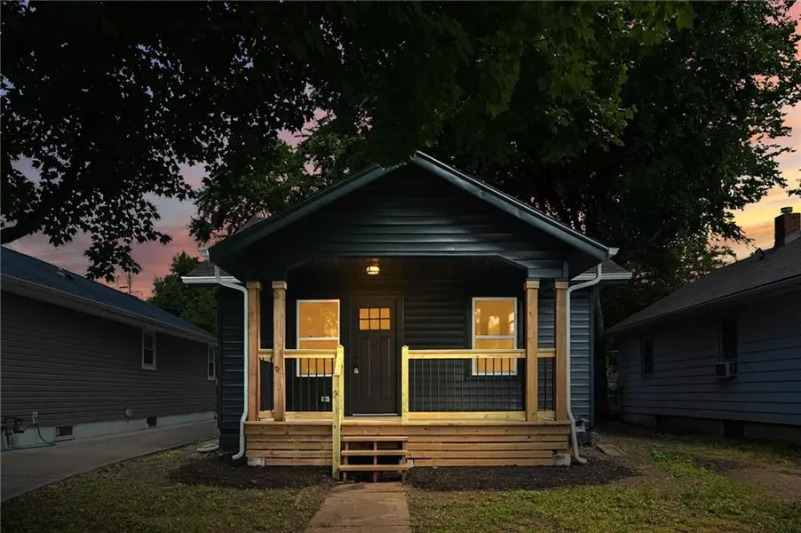 1220 E 24th AVE, Kansas City, MO 64116