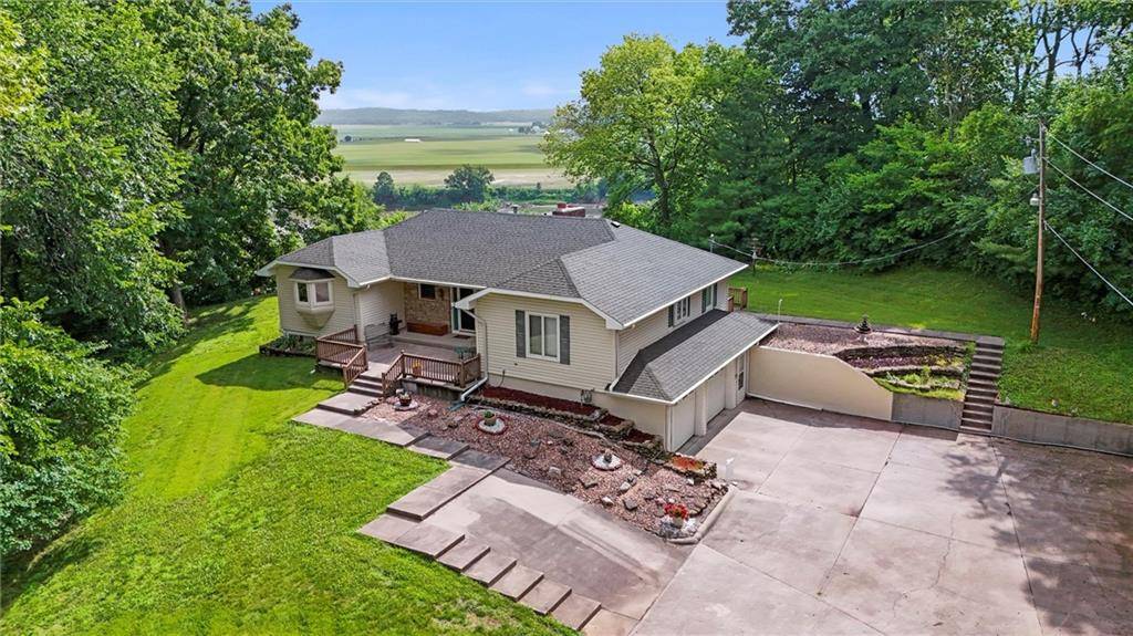 2231 Wilson AVE, Leavenworth, KS 66048