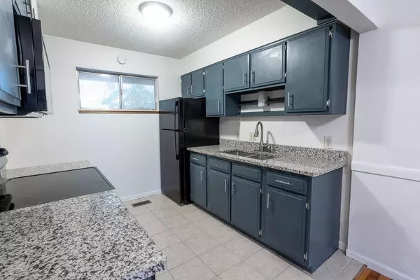255 N Michigan ST #1-2, Lawrence, KS 66044
