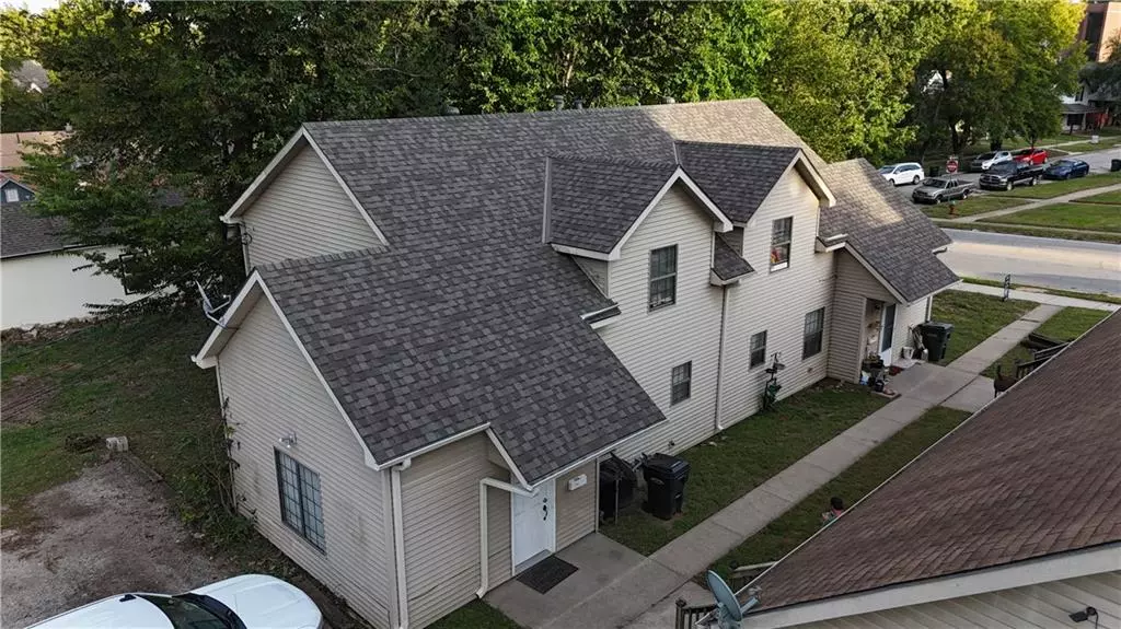 624 Spruce ST, Leavenworth, KS 66048