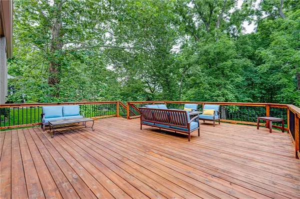 Liberty, MO 64068,1151 Crimson LN
