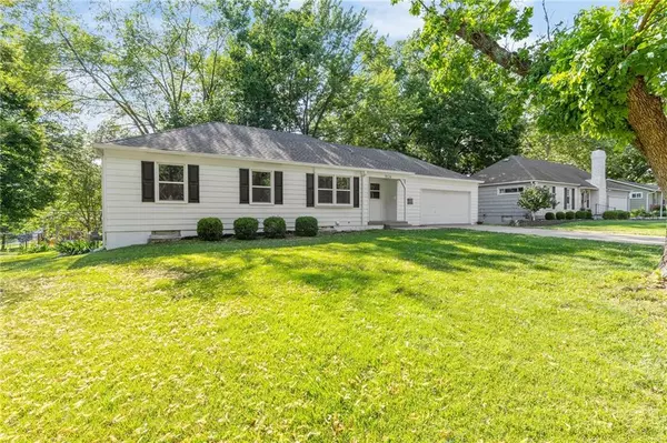 Overland Park, KS 66212,9624 Kessler ST