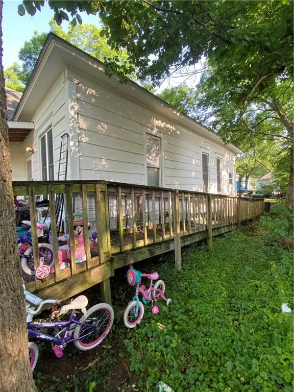 Parsons, KS 67357,1327 Dirr AVE