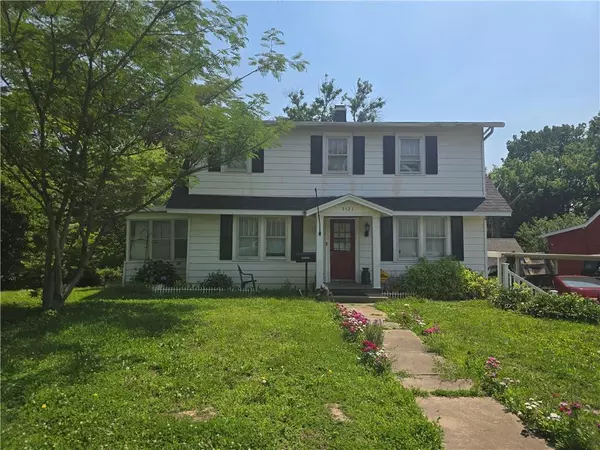 9521 E 13th ST #S, Independence, MO 64052